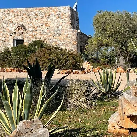 La Torretta Trullo Saraceno With Private Pool